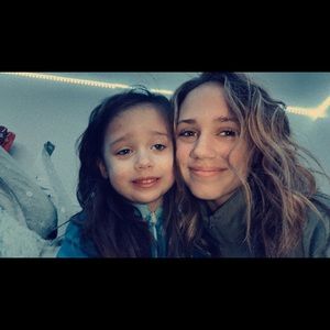 Meet your Posher, Jacey